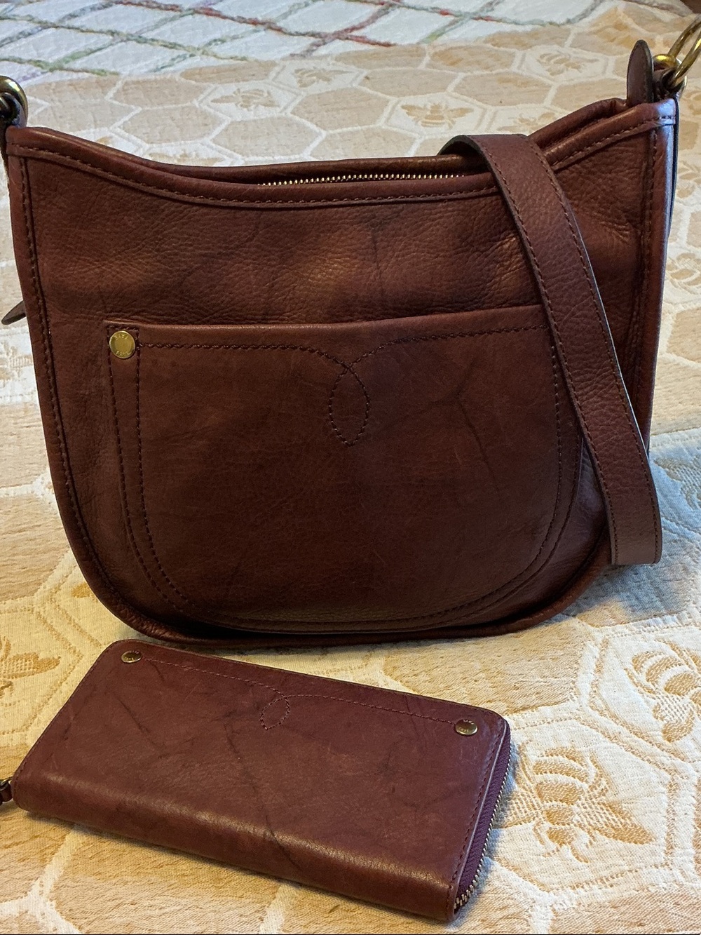 FRYE CAMPUS RIVET CROSSBODY BAG + WALLET/ NWT